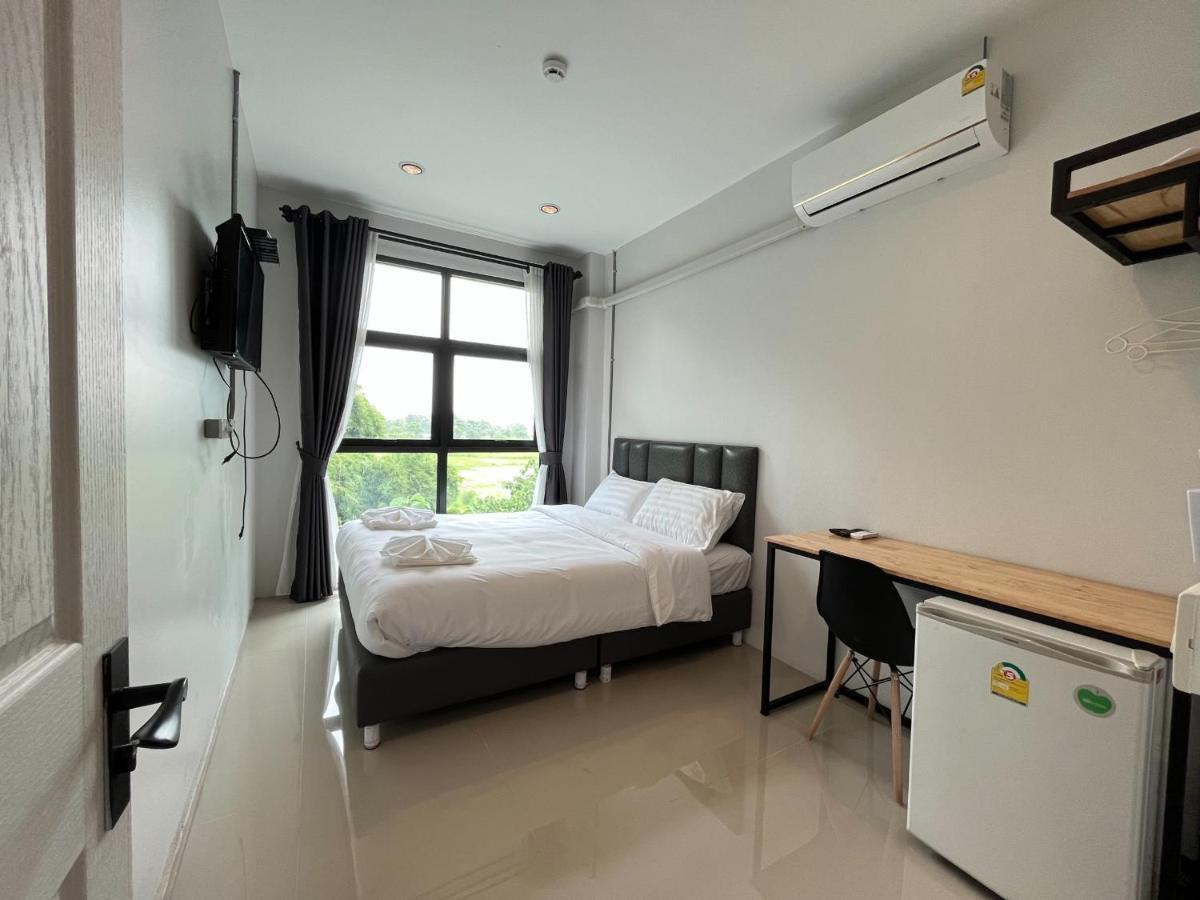 Life Hotel Rong Khun Ban Mai  Dış mekan fotoğraf