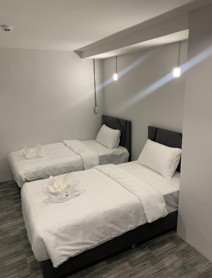 Life Hotel Rong Khun Ban Mai  Dış mekan fotoğraf