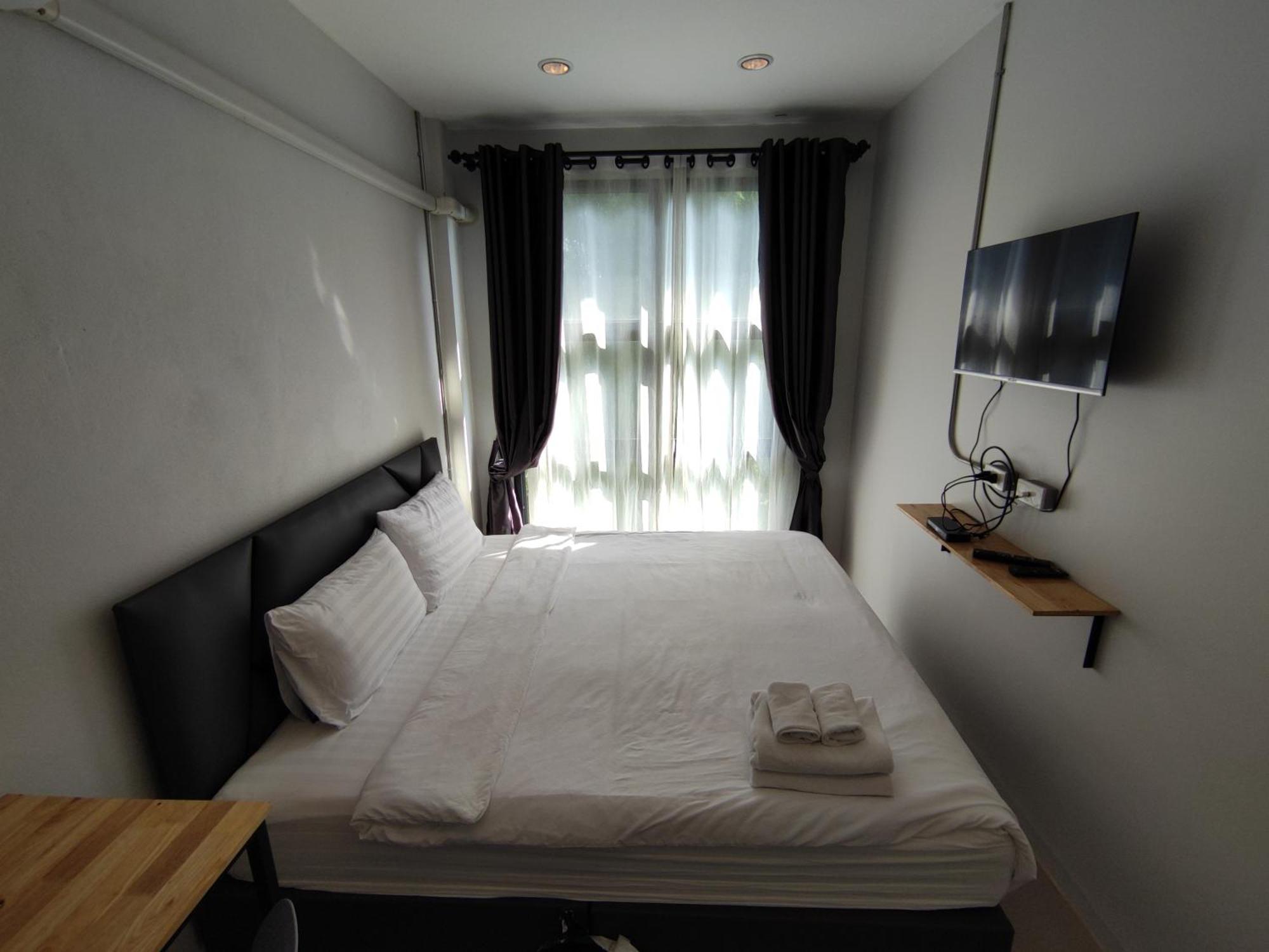 Life Hotel Rong Khun Ban Mai  Dış mekan fotoğraf