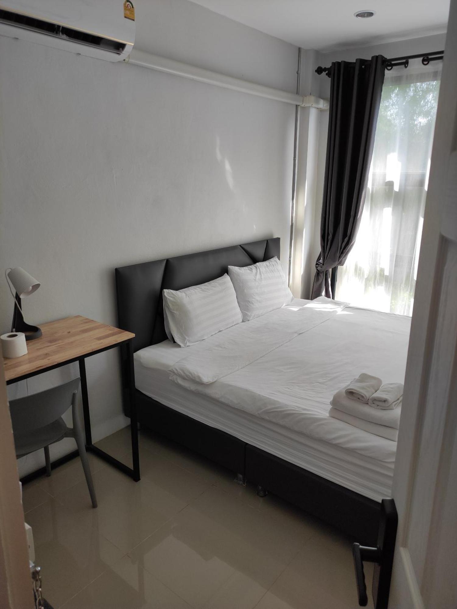 Life Hotel Rong Khun Ban Mai  Dış mekan fotoğraf